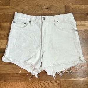 Abercrombie & Fitch The 4” high rise mom shorts. Distressed in white. Size 30